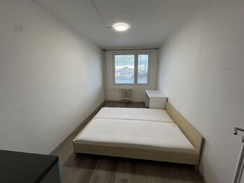 Pronájem bytu 4+1 v osobním vlastnictví 96 m², Hradec Králové