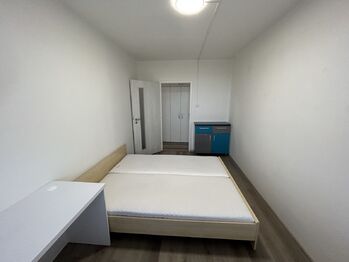 Pronájem bytu 4+1 v osobním vlastnictví 96 m², Hradec Králové