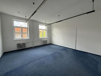 Pronájem kancelářských prostor 26 m², Plzeň