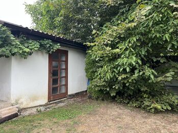 zahradní domek - Prodej domu 85 m², Hluboké Mašůvky