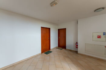 Prodej bytu 1+kk v osobním vlastnictví 34 m², Praha 5 - Hlubočepy