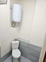 MULTIFUNKČNÍ NEBYTOVÝ PROSTOR - Prodej obchodních prostor, Praha 3 - Žižkov