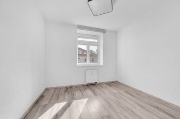 Pronájem bytu 3+kk v osobním vlastnictví 54 m², Milovice