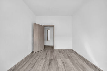 Pronájem bytu 3+kk v osobním vlastnictví 54 m², Milovice