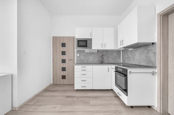 Pronájem bytu 2+kk v osobním vlastnictví 44 m², Milovice