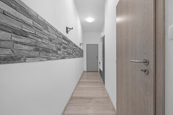 Pronájem bytu 2+kk v osobním vlastnictví 44 m², Milovice