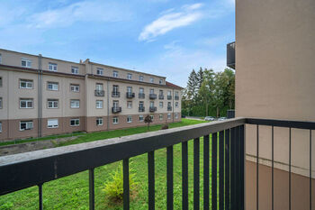 Pronájem bytu 2+kk v osobním vlastnictví 44 m², Milovice
