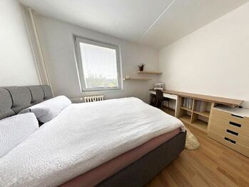 Prodej bytu 3+1 v osobním vlastnictví 75 m², Pardubice