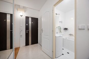 Chodba - Pronájem bytu 2+kk v družstevním vlastnictví 43 m², Praha 4 - Chodov