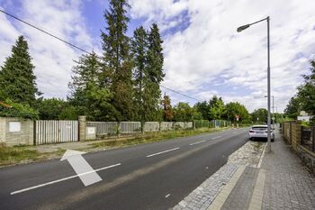 Vjezdová brána - Prodej domu 117 m², Dobřichovice