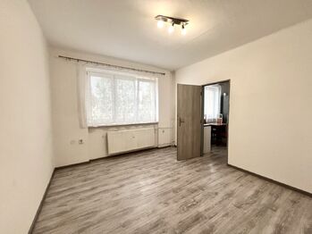 Pronájem bytu 2+1 v osobním vlastnictví 58 m², Osvětimany