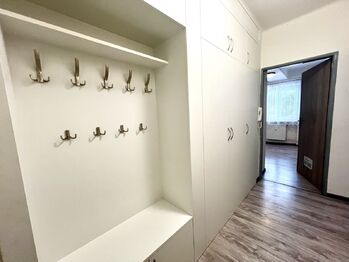 Pronájem bytu 2+1 v osobním vlastnictví 58 m², Osvětimany