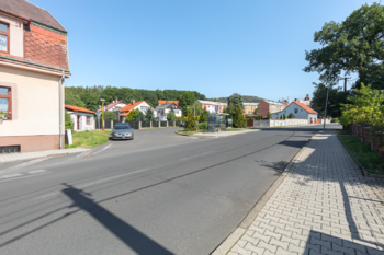 Prodej pozemku 235 m², Lom