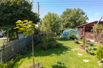Prodej pozemku 235 m², Lom