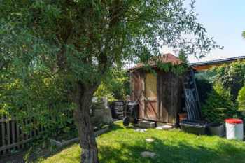 Prodej pozemku 235 m², Lom