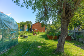 Prodej pozemku 235 m², Lom