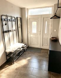 Prodej domu 148 m², Mladé Buky
