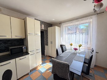 Prodej domu 130 m², Svojšice