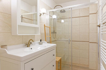 Dům má dvě koupelny  - Prodej domu 110 m², Bohostice