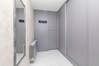 Šatna - Prodej domu 170 m², Račiněves