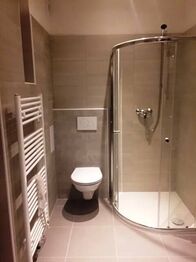 Pronájem bytu 2+kk v osobním vlastnictví 46 m², Praha 7 - Holešovice