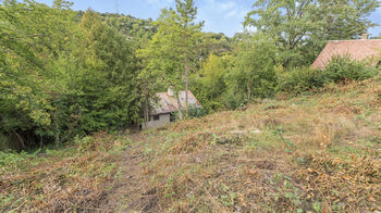 Prodej pozemku 1191 m², Hlásná Třebaň