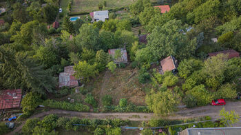 Prodej pozemku 1191 m², Hlásná Třebaň