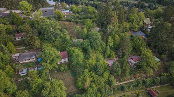 Prodej pozemku 1191 m², Hlásná Třebaň