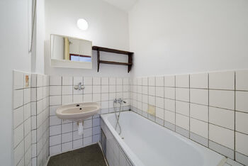 Prodej bytu 1+1 v osobním vlastnictví 36 m², Hradec Králové