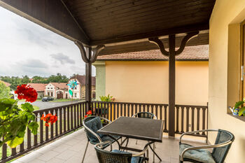 Prodej zemědělského objektu 1050 m², Slatina