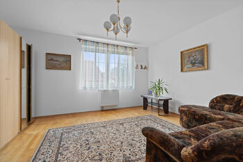 Prodej zemědělského objektu 1050 m², Slatina