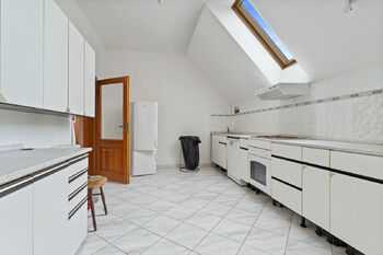Prodej zemědělského objektu 1050 m², Slatina