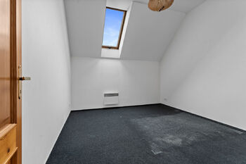 Prodej zemědělského objektu 1050 m², Slatina
