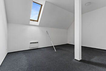 Prodej zemědělského objektu 1050 m², Slatina