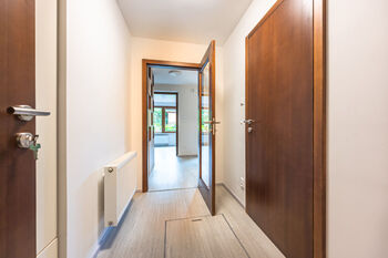 Pronájem bytu 2+1 v osobním vlastnictví 68 m², Praha 8 - Čimice