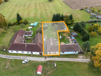 Prodej pozemku 1232 m², Dačice