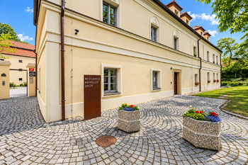 Pronájem bytu 2+kk v osobním vlastnictví 54 m², Praha 6 - Dejvice