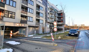 Pronájem garážového stání, Praha 5 - Stodůlky