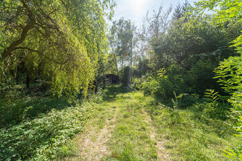 Prodej pozemku 2442 m², Nymburk