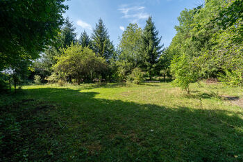 Prodej pozemku 2442 m², Nymburk