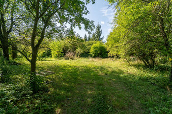 Prodej pozemku 2442 m², Nymburk