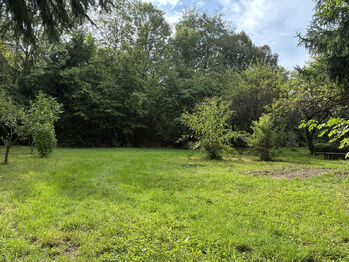 Prodej pozemku 2442 m², Nymburk