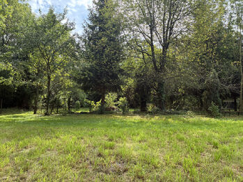 Prodej pozemku 2442 m², Nymburk