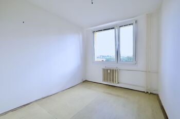 Prodej bytu 4+1 v osobním vlastnictví 72 m², Praha 10 - Záběhlice