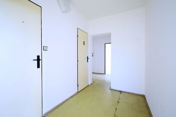 Prodej bytu 4+1 v osobním vlastnictví 72 m², Praha 10 - Záběhlice