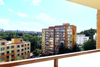 Prodej bytu 4+1 v osobním vlastnictví 72 m², Praha 10 - Záběhlice