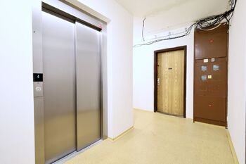 Prodej bytu 4+1 v osobním vlastnictví 72 m², Praha 10 - Záběhlice