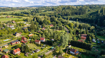 Prodej pozemku 1105 m², Chřenovice