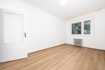Ložnice - Pronájem bytu 2+kk v osobním vlastnictví 43 m², Ústí nad Labem