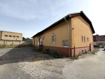 Pronájem skladovacích prostor, Kladno